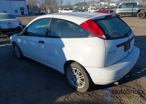 2006 Ford Focus Zx3 from USA, damaged, VIN 1FAFP31N06W160344